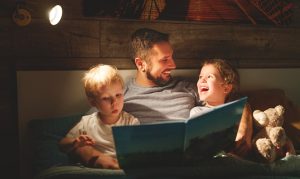 Los cuentos como forma de educación infantil Los cuentos como forma de educación infantil